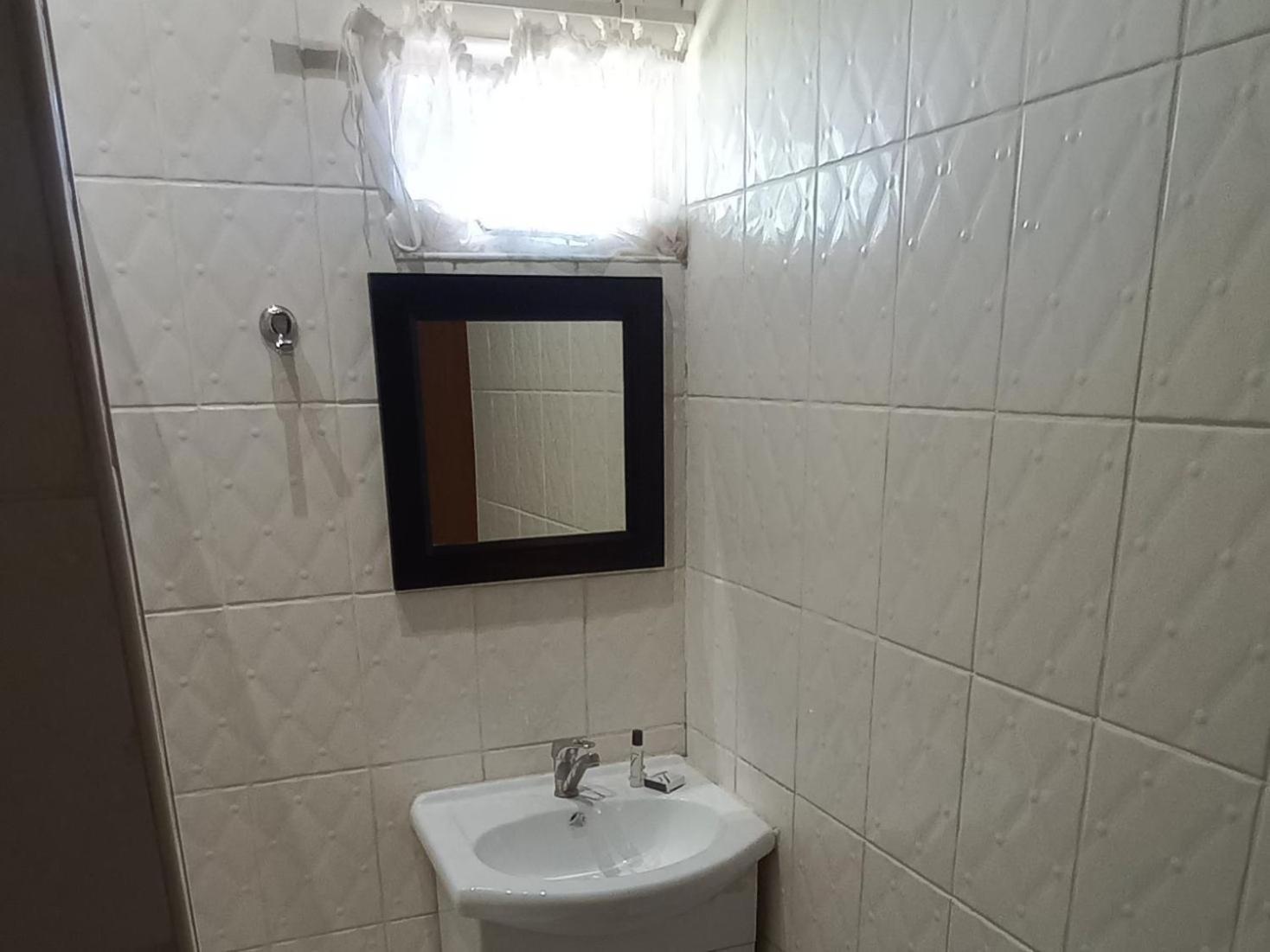 Ombinda Country Lodge Outjo Bilik gambar