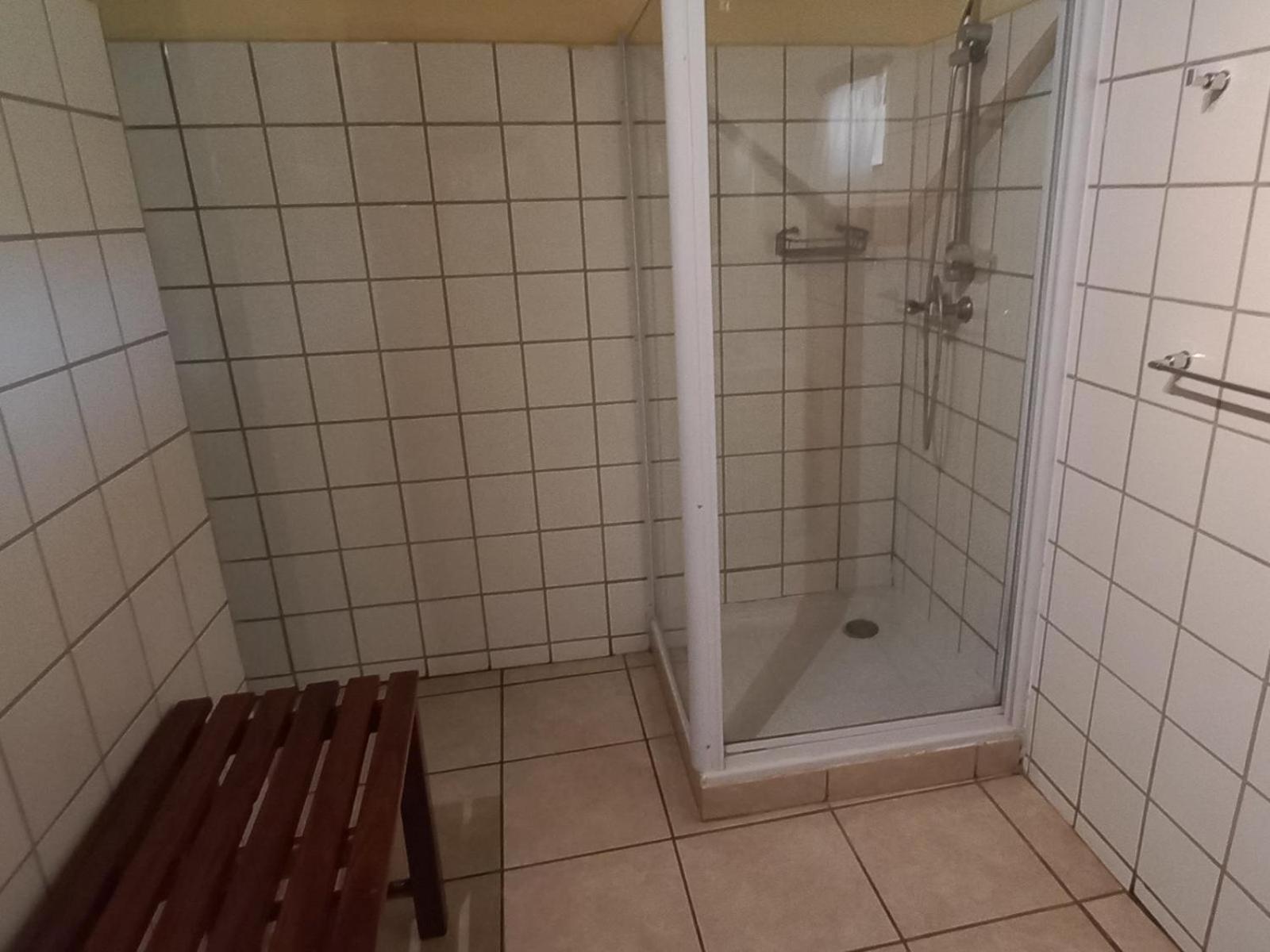 Ombinda Country Lodge Outjo Bilik gambar